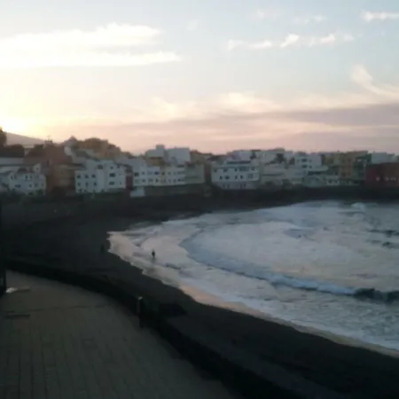 Calle Guajara, 1. Casa Playa Chica * بويرتو ذي لا كروز