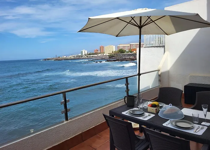 Calle Guajara, 1. Casa Playa Chica * Puerto de la Cruz (Tenerife)